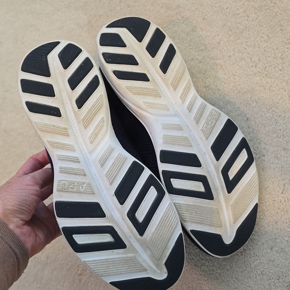 APL SNEAKERS size 10.5. Navy blue - Picture 2 of 4